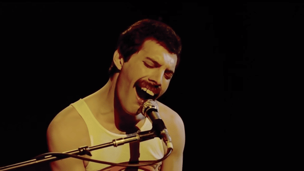 Freddie Mercury tijdens Rock Montreal 1981